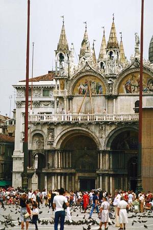 CASBEE対策の完全ガイド：環境性能を高めるための最適施策と成功事例