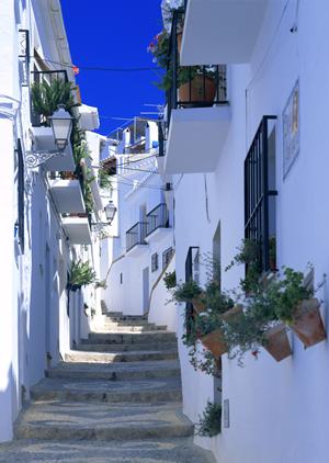 エアコンのメーカーやタイプの確認は確実に